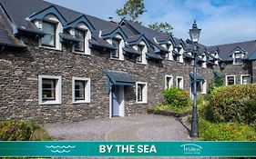 Dingle Courtyard Cottages 4 Bed Sleeps 8
